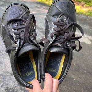 Keen Black Sneakers Comfortable Casual Shoes